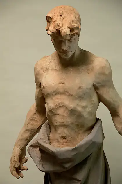 Holz-Skulptur Weltenrichter von Thomas Hildenbrand - Männlicher Oberkörper